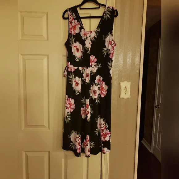 🌼Ladies Dress - Picture 8 of 11